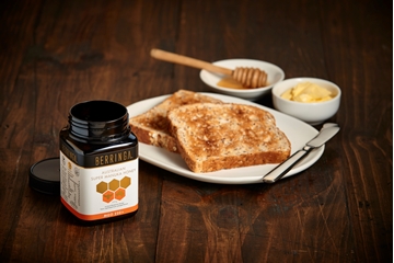 Picture of Beanie Manuka Honey MGO220+ Antibacterial | General Wellbeing (500g) [Licensed Import]