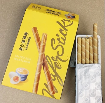 Picture of Sheng Xiangzhen Thick Rolled Heart Crisp (Salted Egg Yolk Flavor) 135g Box [Parallel Import]