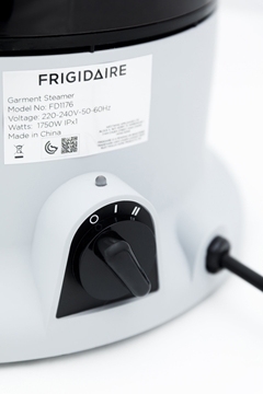 圖片 Frigidaire FD1176 蒸氣掛熨機 1750W [原廠行貨]