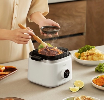 Picture of DEERMA Mini Air Fryer (KZ200H) [Original Licensed]