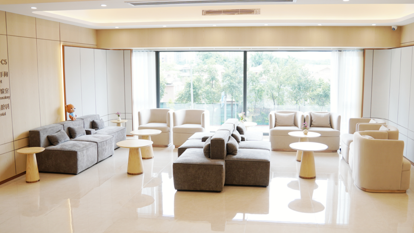 Center Image 諾亞新舟（廣州） 